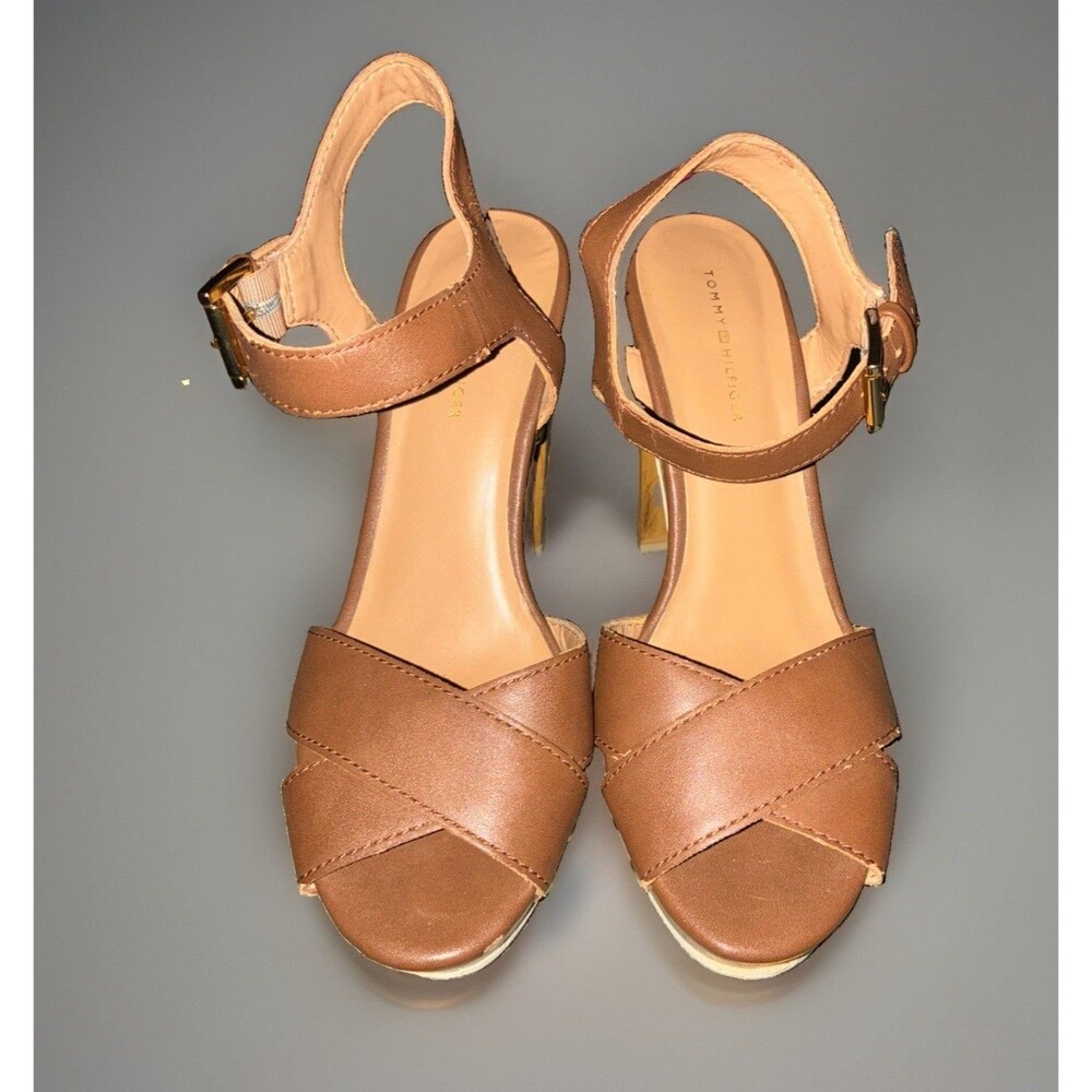 Tommy Hilfiger Womens Shoe